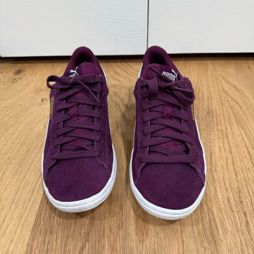Puma Vikky Sneakers dark purple Sz 7 almost new - Picture 3 of 10